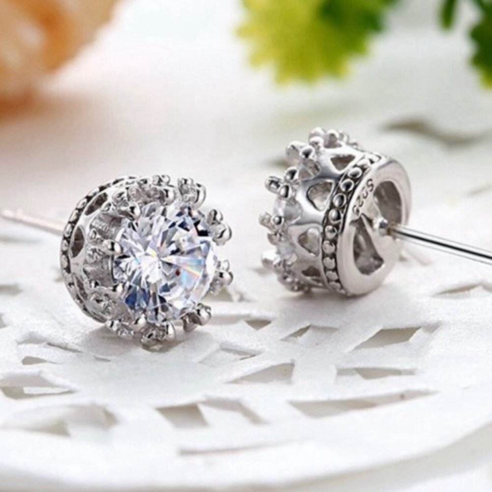 NEW 4 TCW Solitaire Diamond 925 Silver Crown Studs - Picture 3 of 7